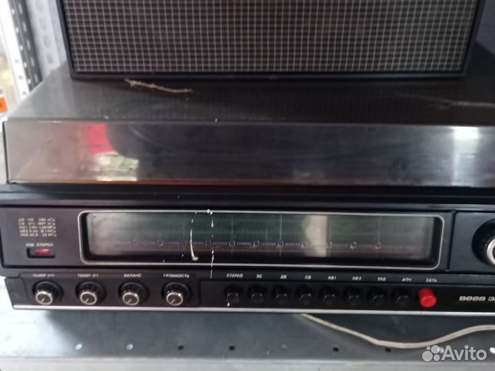 Проигрыватель винила вега