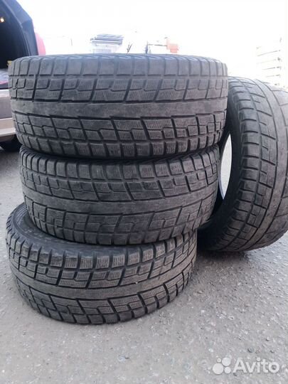 Yokohama SY109 255/55 R18 109
