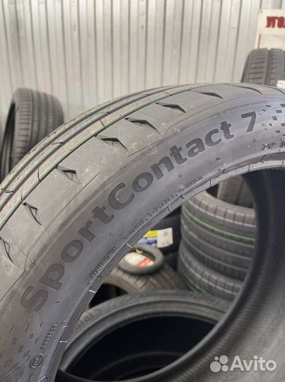 Continental ContiSportContact 7 275/40 R22 107Y