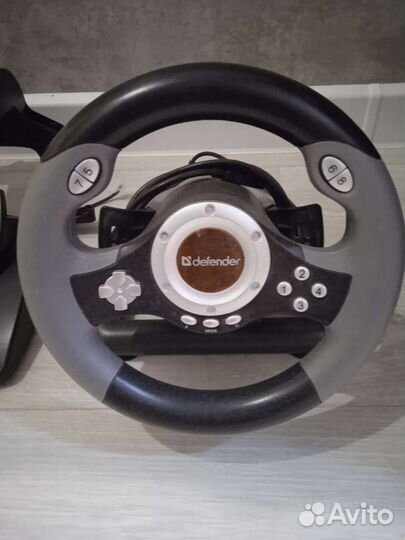 Игровой руль defender