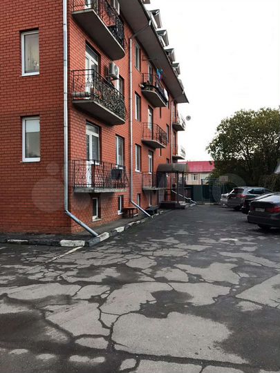 2-к. квартира, 70 м², 4/4 эт.