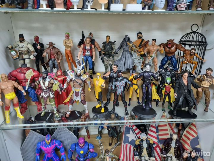 Коллекционные фигурки McFarlane, Marvel, DC