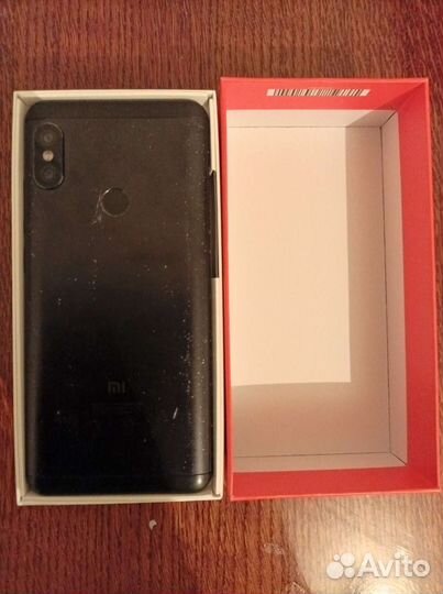 Смартфон xiaomi redmi note 5 4/64 без торга