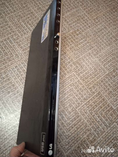 Dvd плеер продам на запчасти