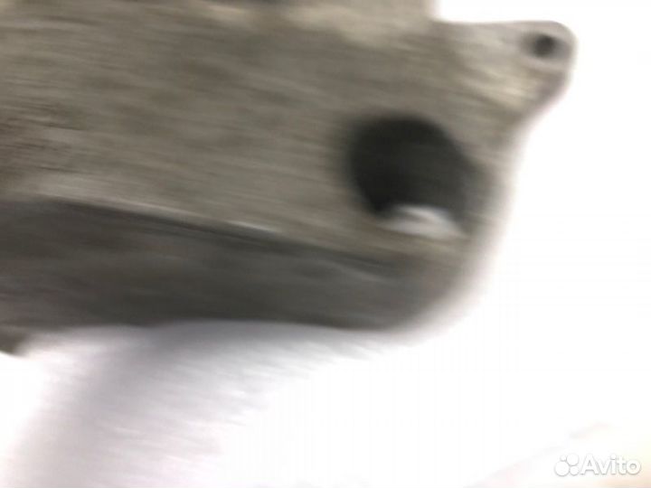 Кронштейн двигателя левый Bmw 730 G12/G11 B57D30A