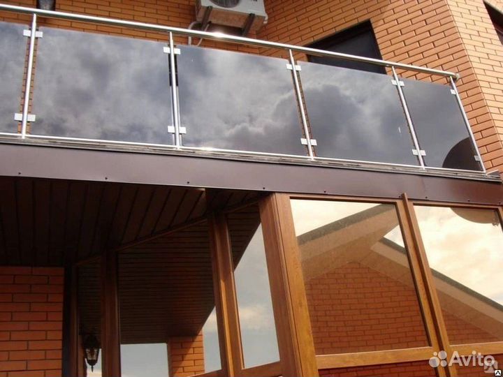 Стеклянные перила