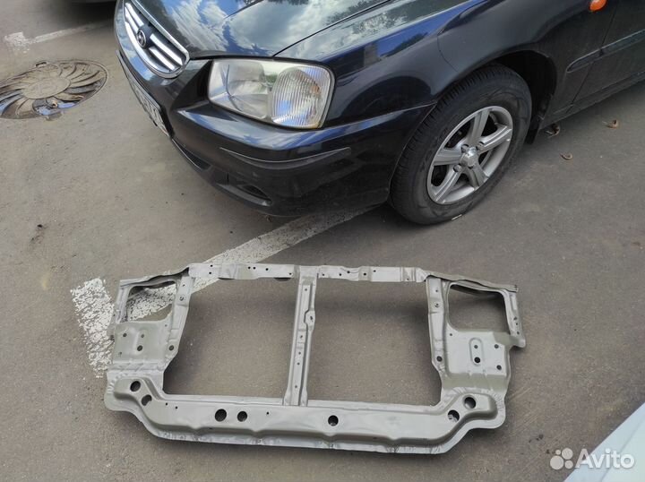 Передняя панель для Hyundai Accent 2008