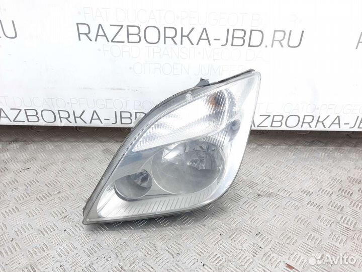 Фара левая Mercedes Sprinter 906