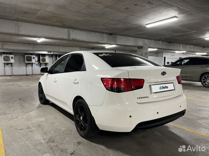 Kia Cerato 1.6 МТ, 2010, 320 000 км