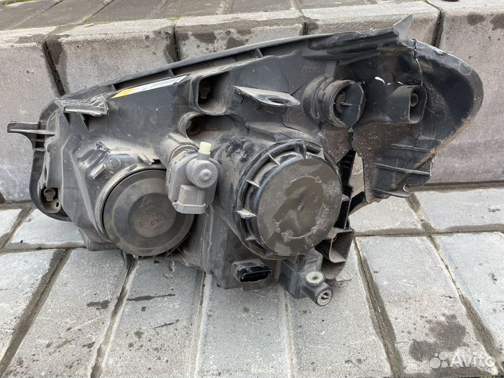 Фара Nissan Qasqai j10