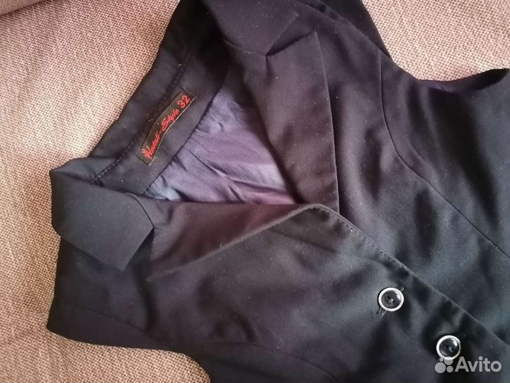 Жалет на девочку