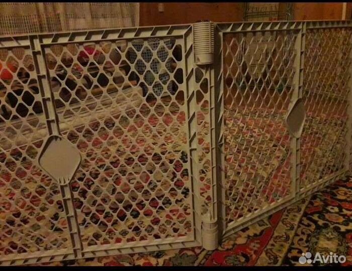 Манеж для двойни, тройни