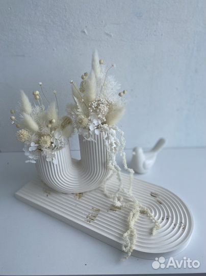 Сухоцветы в кашпо