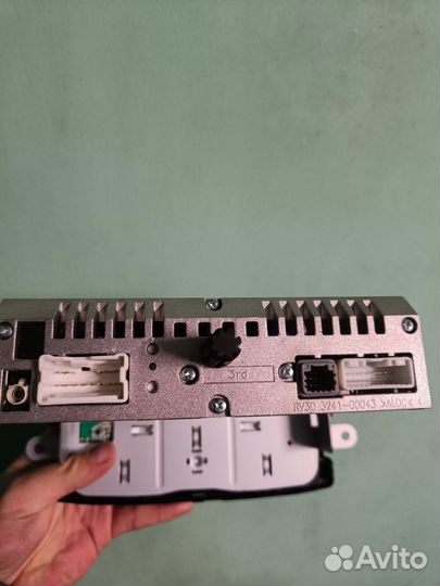 Магнитола Renault штатная