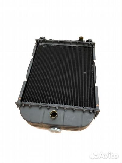 70ум.1301.010-01 Радиатор водяной мтз 4-х рядный