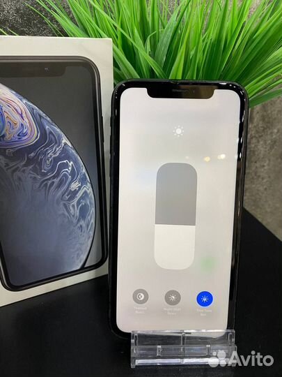iPhone Xr, 128 ГБ