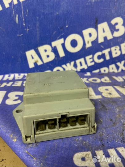 Реле. Isuzu Elf грузовой 4BE1 1996