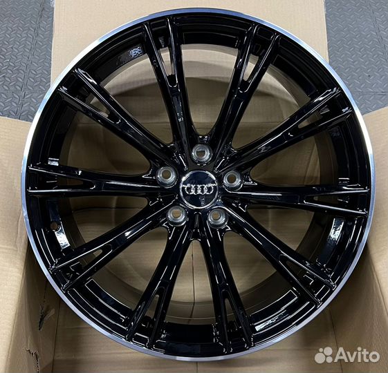 Диски на Audi Q8 Ауди Q8 R22