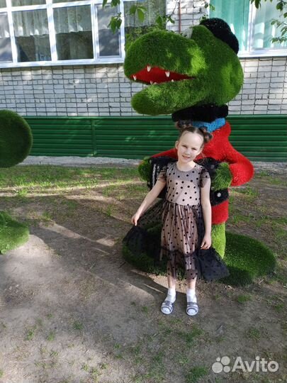 Нарядное платье для девочки