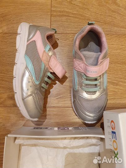 Кроссовки geox кожаные Silver and Pink