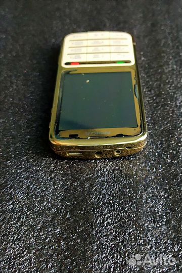 Nokia C3-01 Gold Edition