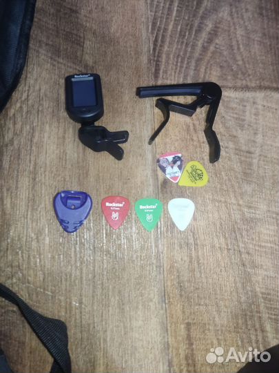 Акустическая гитара Rockstar