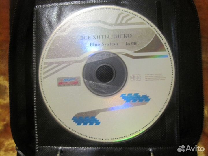 Музыка мр3 -10 дисков + портмоне - цена за всё