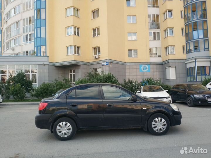 Kia Rio 1.4 AT, 2009, 139 000 км