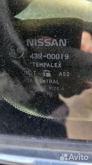Стекло кузовное глухое левое Nissan Teana II J32