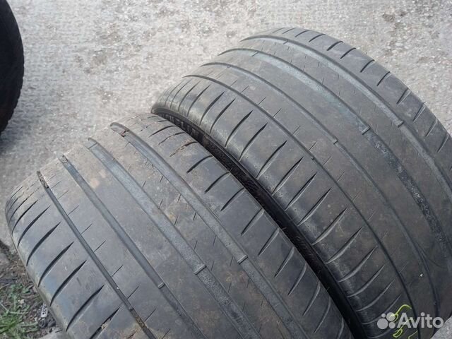 Michelin Pilot Sport 4 255/35 R18