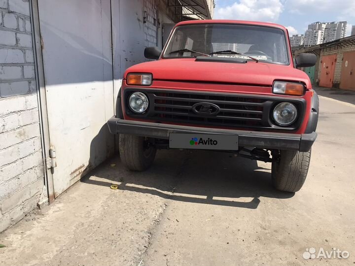 LADA 4x4 (Нива) 1.7 МТ, 1995, 140 000 км