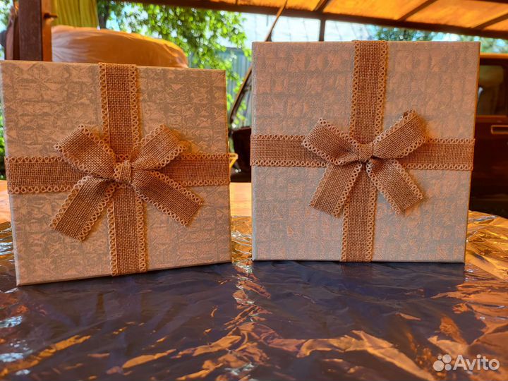 Коробка подарочная