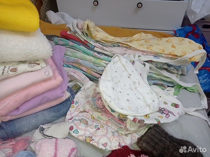 Отдам детские вещи