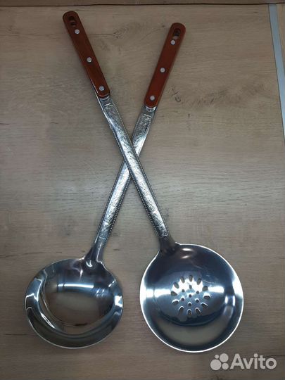 Шумовка Половник с деревянной ручкой 45см