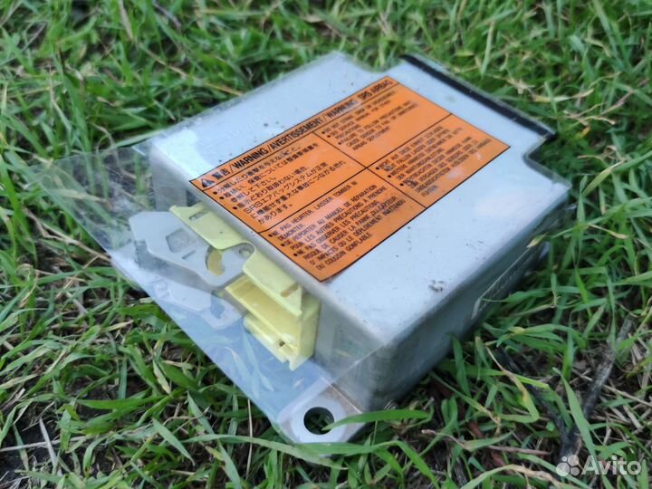 Блок srs nissan presea