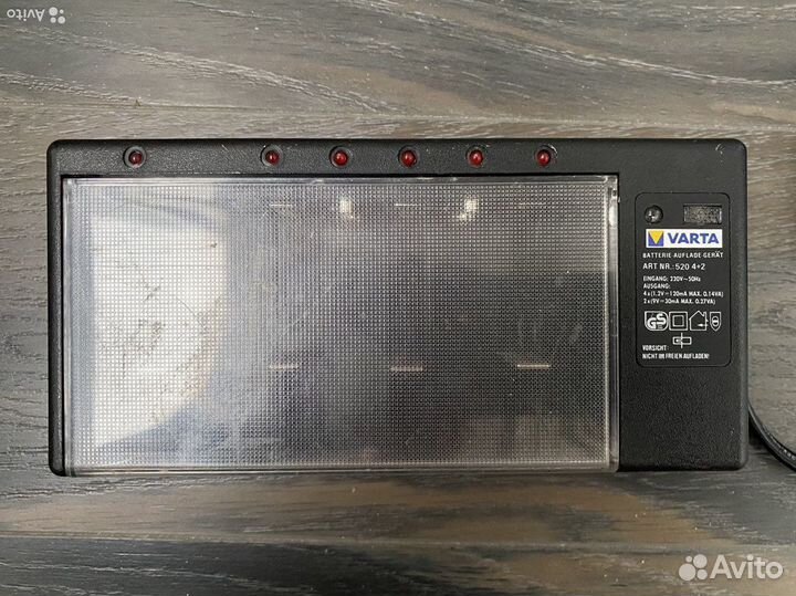 Зарядное устройство для аккумуляторных батареек