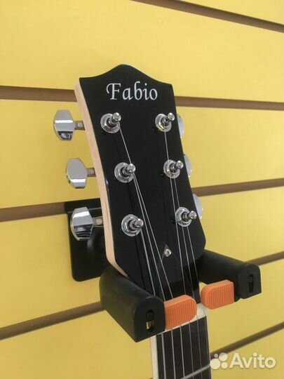 Электрогитара