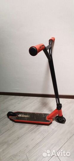 Трюковой самокат DukeR 101
