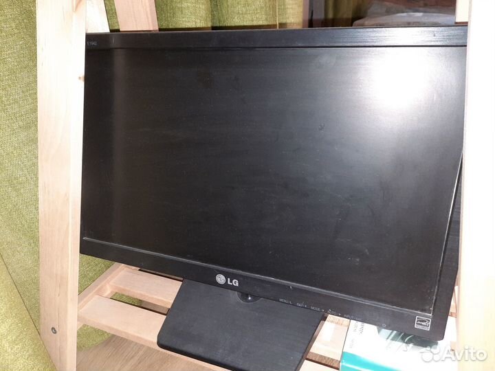 Монитор для компьютера LG