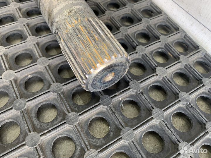 Полуось задняя 1090мм без блокировки