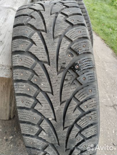 Продам колеса 215/65R16 98T Hankook