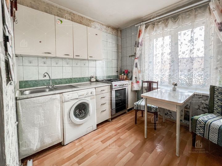 3-к. квартира, 72,2 м², 1/5 эт.