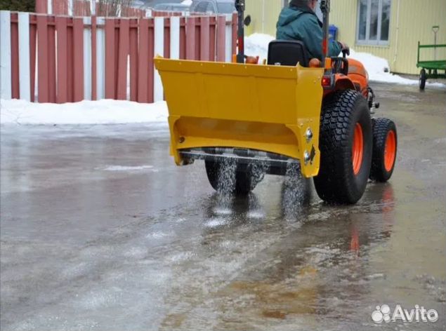 Разбрасыватель песка и реагентов навесной 1,25 м