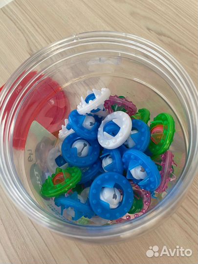 Товары и игрушки для животных