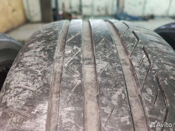 Bridgestone Turanza T001 195/50 R15 82V