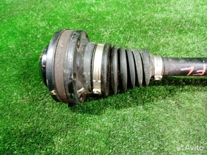 Привод передний левый Volkswagen Golf 5 BLG 1.4