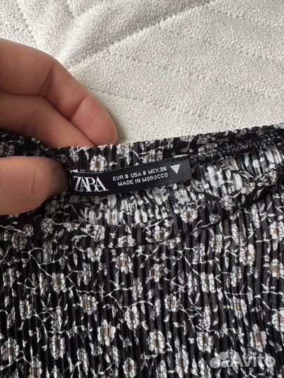 Платье женское в мелкий цветочек zara 44-46