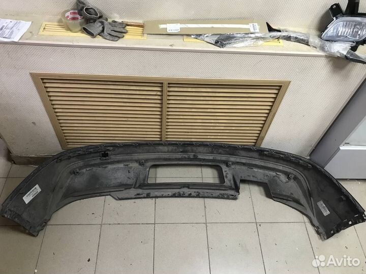 Накладка заднего бампера Volkswagen Tiguan 2