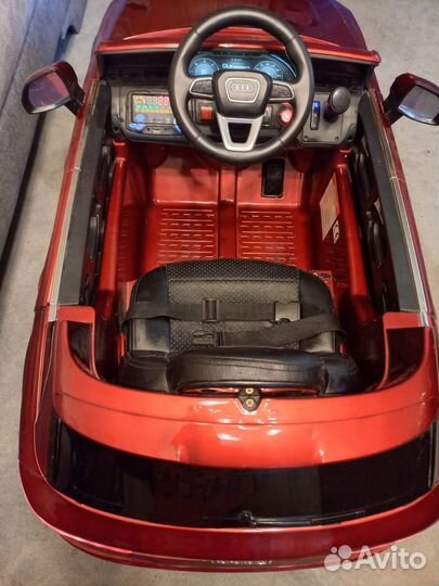 Детский электромобиль бу Audi Q7