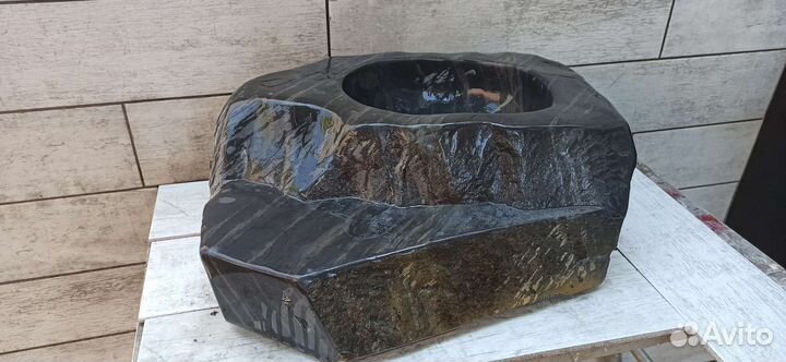 Природный камень